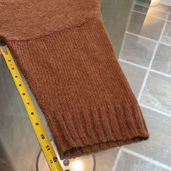 Oak + Fort, M, relaxed fit, wide sleeve, open weave acrylic/alpaca/nylon EUC - Picture 5 of 10